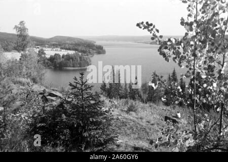 Ein Blick in die Natur auf einen vedere, Schweden 1969. Una vista sulla natura su di un lago, Svezia 1969. Foto Stock