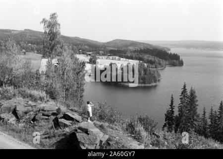 Ein Blick in die Natur auf einen vedere, Schweden 1969. Una vista sulla natura su di un lago, Svezia 1969. Foto Stock