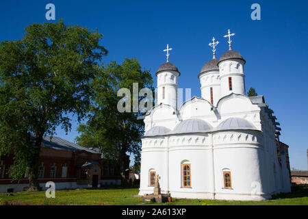 Disposizione del Manto (Rizopolozhensky) convento risalente al XIII secolo, Sito Patrimonio Mondiale dell'UNESCO, Suzdal e Vladimir oblast, Russia, Europa Foto Stock