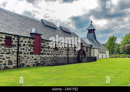 La Distilleria Torabhaig sull'Isola di Skye -views Foto Stock