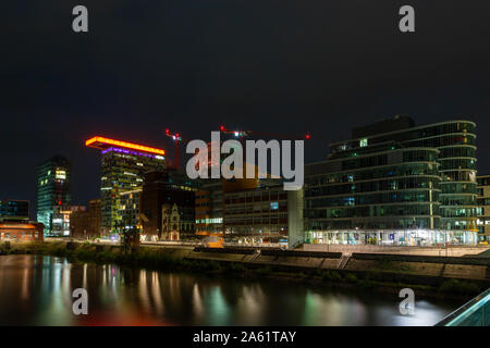 Nightshoot del Media Harbour Duesseldorf Foto Stock
