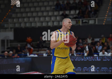 Trento, Italia. 23 Ott, 2019. szubarga krzyaztofduring Dolomiti Energia Trento vs Asseco Arka Gdynia, Basket campionato EuroCup a Trento, Italia, 23 Ottobre 2019 - LPS/Giancarlo Dalla Riva Credito: Giancarlo dalla Riva/LP/ZUMA filo/Alamy Live News Foto Stock