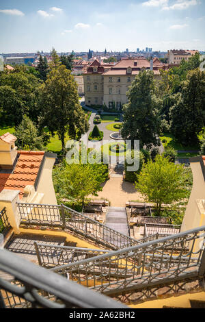Vista sul grande giardino Furstenberg, Pague, Repubblica Ceca Foto Stock
