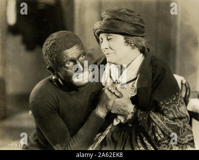 Al Jolson e Eugenie Besserer, 'La Cantante Jazz" (1927) Warner Bros Riferimento al file # 33848-784THA Riferimento File # 33848-784THA Foto Stock