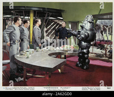 Warren Stevens, Jack Kelly, Leslie Nielson, Walter Pidgeon, Robby il robot, "Pianeta Proibito' (1956) MGM Poster/ Lobby File Scheda di riferimento # 33848-975THA Foto Stock