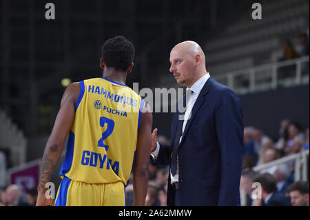 Trento, Italia. 23 Ott, 2019. frasunkiewicz przemyslawduring Dolomiti Energia Trento vs Asseco Arka Gdynia, Basket campionato EuroCup a Trento, Italia, 23 Ottobre 2019 - LPS/Giancarlo Dalla Riva Credito: Giancarlo dalla Riva/LP/ZUMA filo/Alamy Live News Foto Stock