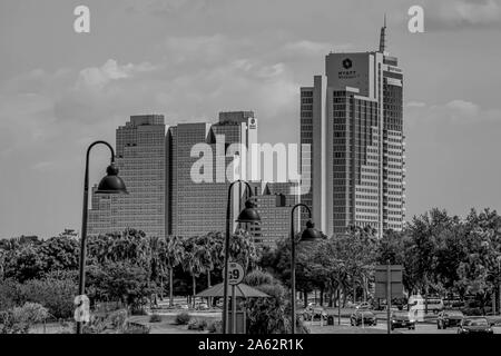 Orlando, Florida. Luglio 05, 2019 Vista panoramica di Hyatt Regency Hotel dal Boulervard universale Foto Stock