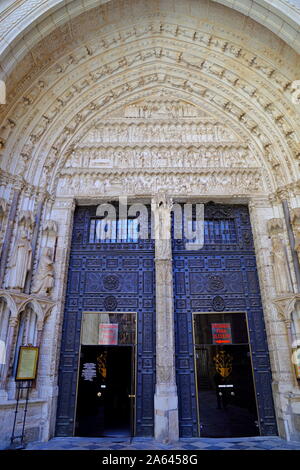 La santa Chiesa è dedicata alla Vergine Maria nella sua Ascensione al cielo. Santa Iglesia Cattedrale Primada de Toledo, Cattedrale Primada Santa Maria Foto Stock