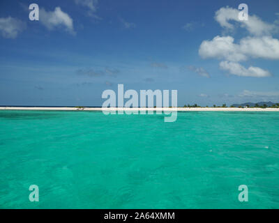 Isola di sabbia, Carriacou, Grenadine, isole Windward, Caraibi orientali Foto Stock
