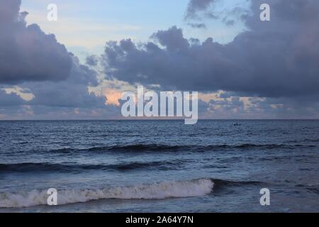 Fotografia di spiaggia in Chennai marina spiaggia, spiaggia di sabbia, India Foto Stock