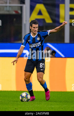 Antonio Candreva (Inter) durante il 'UEFA Champions League ' Gruppo tappa terza partita tra INTER 2-0 Borussia Dortmund a Giuseppe Meazza il 23 ottobre 2019 di Milano, Italia. Credito: Maurizio Borsari/AFLO/Alamy Live News Foto Stock