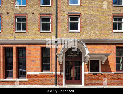 Capitolo casa appartamenti di lusso in Parker Street, Covent Garden. Un ex uomini vittoriano's hostel. Foto Stock