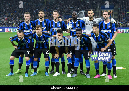 Milano, Italia. 23 Ott, 2019. Internazionale squadra durante la UEFA Champions League match tra Inter e Milan e Borussia Dortmund allo Stadio San Siro di Milano, Italia il 23 ottobre 2019. Foto di Giuseppe mafia. Credit: UK Sports Pics Ltd/Alamy Live News Foto Stock