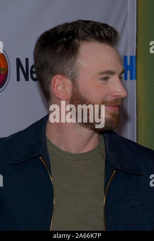 NEW YORK, NY - 23 ottobre: Scott Evans e Chris Evans assistere alla serata di apertura lo screening di 'Sell dall' durante NewFest Film Festival al teatro SVA su Foto Stock