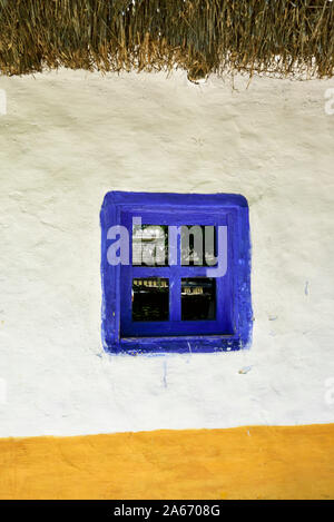 Casa Tradizionale di Dumitra, Transilvania. La Nazionale Museo del villaggio (Muzeul Satului), un museo etnografico a cielo aperto al Parco Herastrau, Bucarest. La Romania Foto Stock