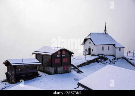 Funivie di Bettmeralp ed Impianti in den Berner Alpen, Vallese, Svizzera, Europa Foto Stock