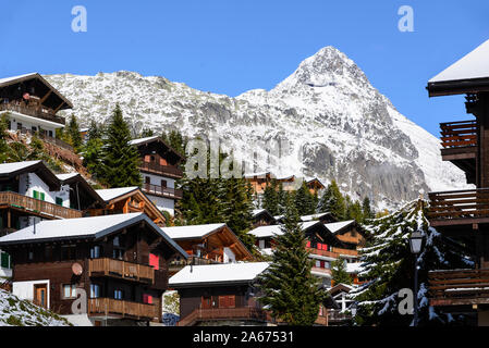 Funivie di Bettmeralp ed Impianti in den Berner Alpen, Vallese, Svizzera, Europa Foto Stock