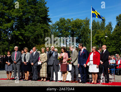 Regina Silvia e Re Carl XVI Gustaf visitato Östergötland al di sotto del re Eriksgata dopo 40 anni sul trono. Foto Jeppe Gustafsson Foto Stock