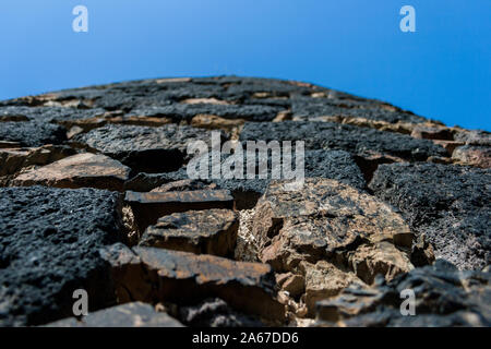 Muro di pietra della rovina Hammerstein vicino a Neuwied, Coblenza, Germania Foto Stock