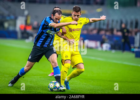 Milano, Italia. 23 Ott, 2019. diego godin (fc internazionale)durante partite di Champions League campionato Gli uomini in Milano, Italia, 23 Ottobre 2019 - LPS/Fabrizio Carabelli Credito: Fabrizio Carabelli/LP/ZUMA filo/Alamy Live News Foto Stock