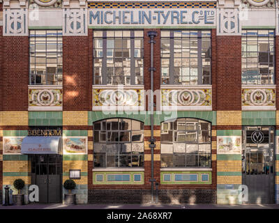 Il Bibendum Edificio, (casa Michelin) 81 Fulham Road, a Chelsea, Londra, Regno Unito. Foto Stock