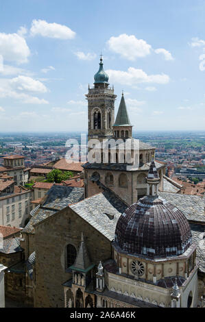 La Vecchia Città Alta di Bergamo, Lombardia, Italia. Patrimonio Mondiale dell'Unesco. Basilica s. Maria Maggiore Foto Stock