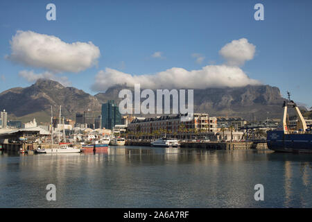 Harbor , Lungomare Victoria and Alfred e Cape Town, Sud Africa e Africa Foto Stock