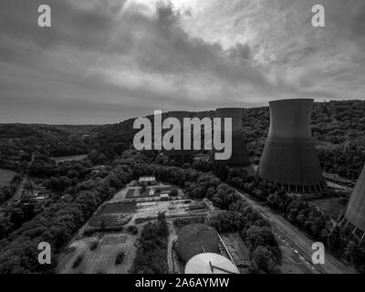 Uno dei 2 Ironbridge carbone centrali elettriche costruite lungo il corso del fiume Severn in tutto il mondo per il famoso Ironbridge nello Shropshire, rivoluzione industriale Foto Stock