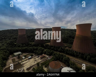 Uno dei 2 Ironbridge carbone centrali elettriche costruite lungo il corso del fiume Severn in tutto il mondo per il famoso Ironbridge nello Shropshire, rivoluzione industriale Foto Stock