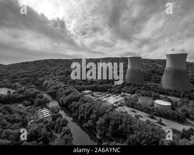 Uno dei 2 Ironbridge carbone centrali elettriche costruite lungo il corso del fiume Severn in tutto il mondo per il famoso Ironbridge nello Shropshire, rivoluzione industriale Foto Stock