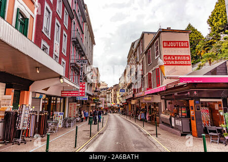 LOURDES - 15 juin 2019: Street di Lourdes, Francia Foto Stock