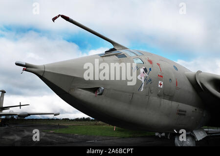 Handley Page Victor periodo della guerra fredda bombardiere nucleare del bombardiere VEE flotta. Dopo il rifornimento dell'antenna tanker. Foto Stock