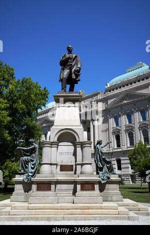 Thomas A. Hendricks monumento indiana statehouse State Capitol Building Indianapolis in Indiana USA Foto Stock