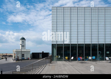 La Turner Contemporary art gallery sul lungomare a Margate, Kent REGNO UNITO Foto Stock