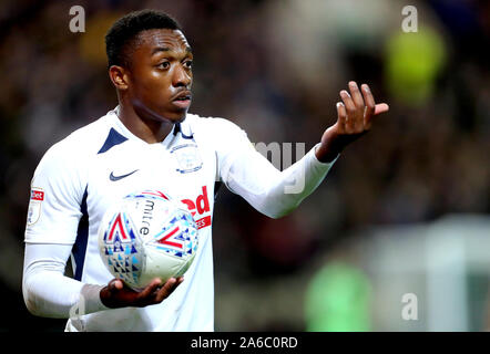 Preston North End di Darnell Fisher durante il cielo di scommessa match del campionato a Deepdale, Preston. Foto Stock