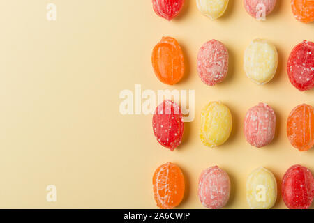 Colorata hard candy composizioni con spazio di copia Foto Stock