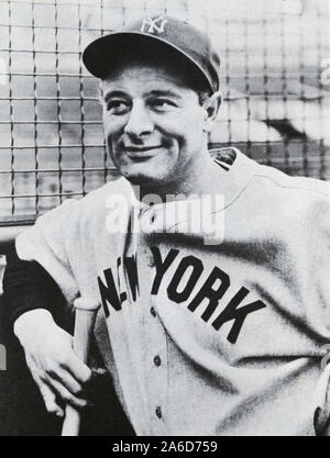 Vintage foto in bianco e nero di Hall of Fame giocatore di baseball Lou Gehirg con i New York Yankees. Foto Stock