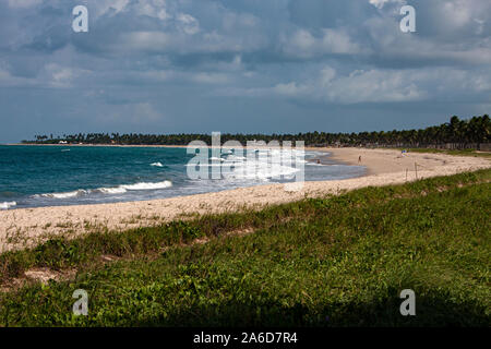 La spiaggia di Pontal de Maracaipe, un insediamento sulla spiaggia vicino alla città di Porto de Galinas, Stato di Pernambuco, Brasile. Foto Stock