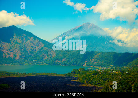 Montare Abang & Monte Agung - Bali - Indonesia Foto Stock