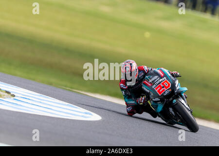 Il 26 ottobre 2019; Phillip Island Grand Prix Circuit, Phillip Island, Victoria, Australia; Australian Moto GP, giornata di qualifica; il numero 20 Yamaha Petronas SRT rider Fabio Quartararo durante le prove libere 4 - Uso editoriale Foto Stock