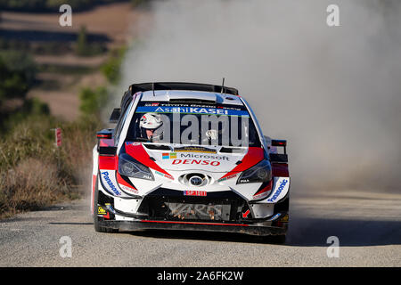 Salou, Catalogna, Spagna. Il 26 ottobre 2019; Salou, Catalogna, Spagna; World Rally Championship, Spagna Rally, SS10/11; TOYOTA GAZOO RACING driver WRT Kris Meeke e co-pilota Sebastian Marshall in loro la Toyota Yaris WRC - uso editoriale Foto Stock