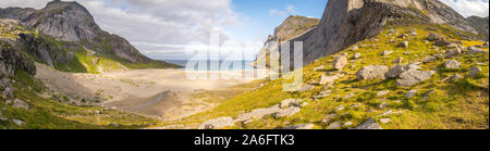 Grande, Sandy, bella spiaggia Bunes, Lofoten, Norvegia Foto Stock