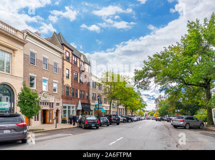 Greenwich Avenue nel centro di Greenwich, Connecticut, Stati Uniti d'America Foto Stock