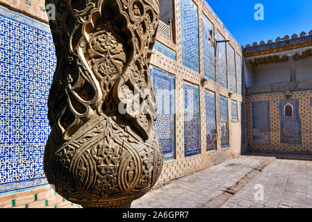 Khan Palace Tash-Khauli o pietra palce, un harem per mogli e concubine a Khiva, Uzbekistan. Foto Stock