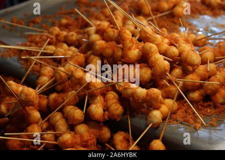 Le polpette di carne su spiedini Foto Stock