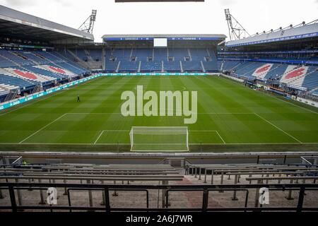 Almelo, Paesi Bassi. 27 ott 2019. HEERENVEEN, 27-10-2019, stadio Abe Lenstra stadium, olandese Eredivisie, stagione 2019 - 2020, panoramica dello stadio durante la partita SC Heerenveen vs FC Groningen Credito: Pro scatti/Alamy Live News Foto Stock