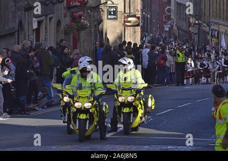 Piloti e civic figure durante il 2019 a cavallo delle Marche a Edimburgo in Scozia UK. Oltre 250 cavalli e cavalieri che hanno preso parte all'evento. Foto Stock