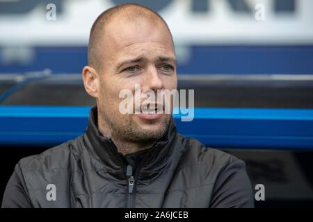 Almelo, Paesi Bassi. 27 ott 2019. HEERENVEEN, 27-10-2019, stadio Abe Lenstra stadium, olandese Eredivisie, stagione 2019 - 2020, Danny Buijs durante la partita SC Heerenveen vs FC Groningen Credito: Pro scatti/Alamy Live News Foto Stock