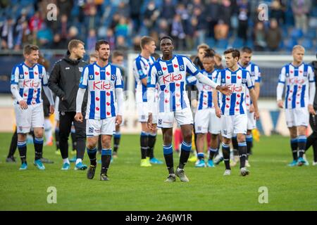 HEERENVEEN, 27-10-2019, stadio Abe Lenstra stadium, olandese Eredivisie, stagione 2019 - 2020 ,Heerenveen sostenitori non felice con il risultato durante la partita SC Heerenveen vs FC Groningen Foto Stock