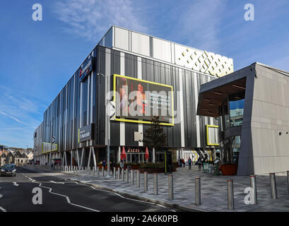 Il codice a barre il centro per il tempo libero in corrispondenza di Drake Circus nel centro della città di Plymouth include un Cineworld Multiplex tra cui IMAX e 4D più altro ristorante Foto Stock